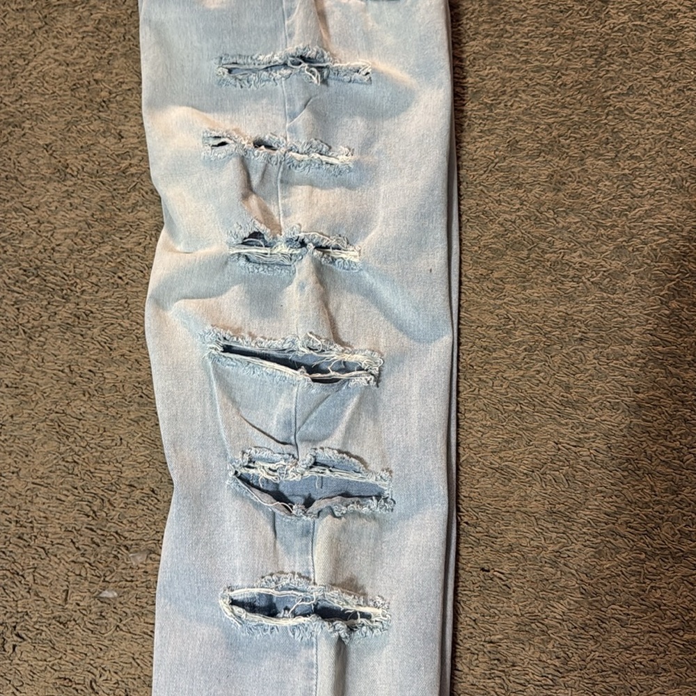 Almost Famous Blue Straight Leg Jeans with Distressed Details - Picture 8 of 13